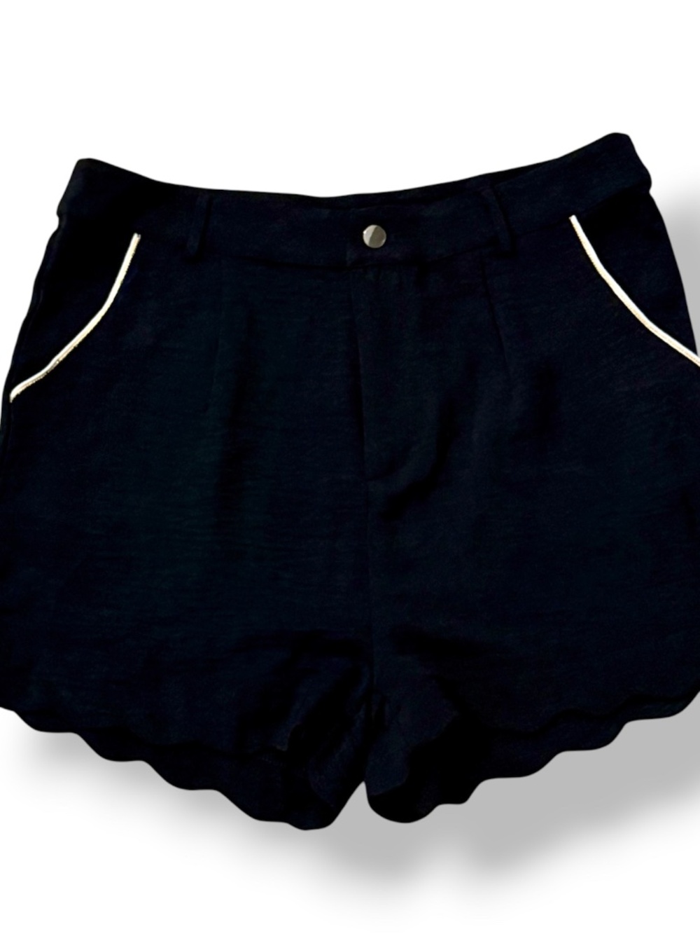 Molly Bracken NWT Shorts (M)